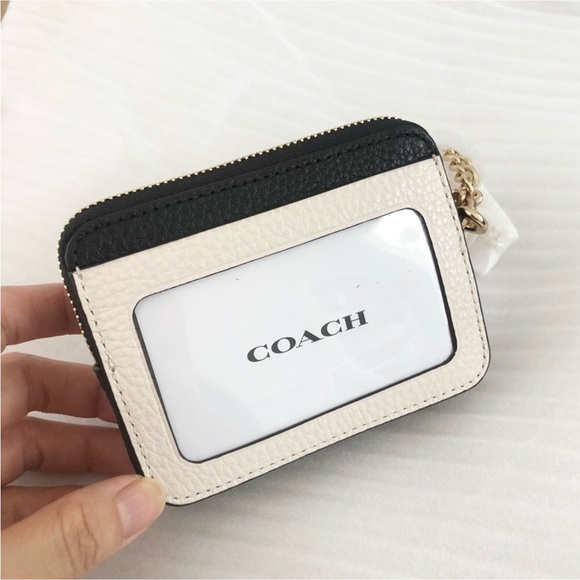 Coach Zip Card Case In Colorblock - White - Picture 3 of 3